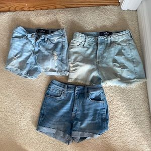 Set of 3 hollister jean shorts - Size 24